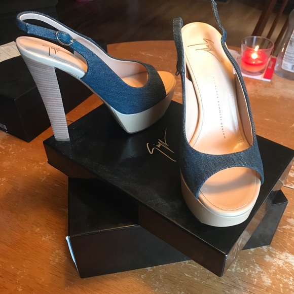 Giuseppe Zanotti Shoes - Giuseppe Denim Sandals Never Worn $175 Size 39